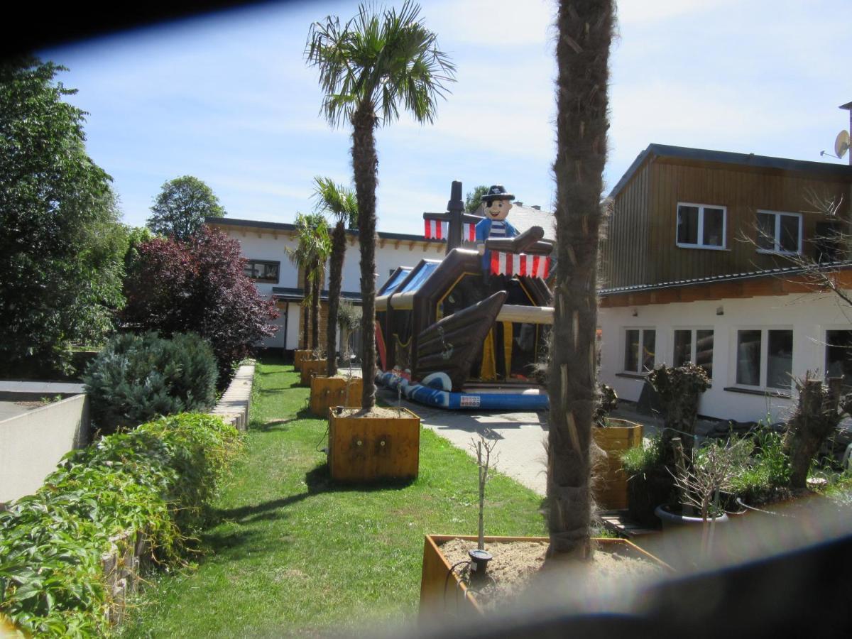 Bärenstein Ferienanlage Markus Nitsch מראה חיצוני תמונה